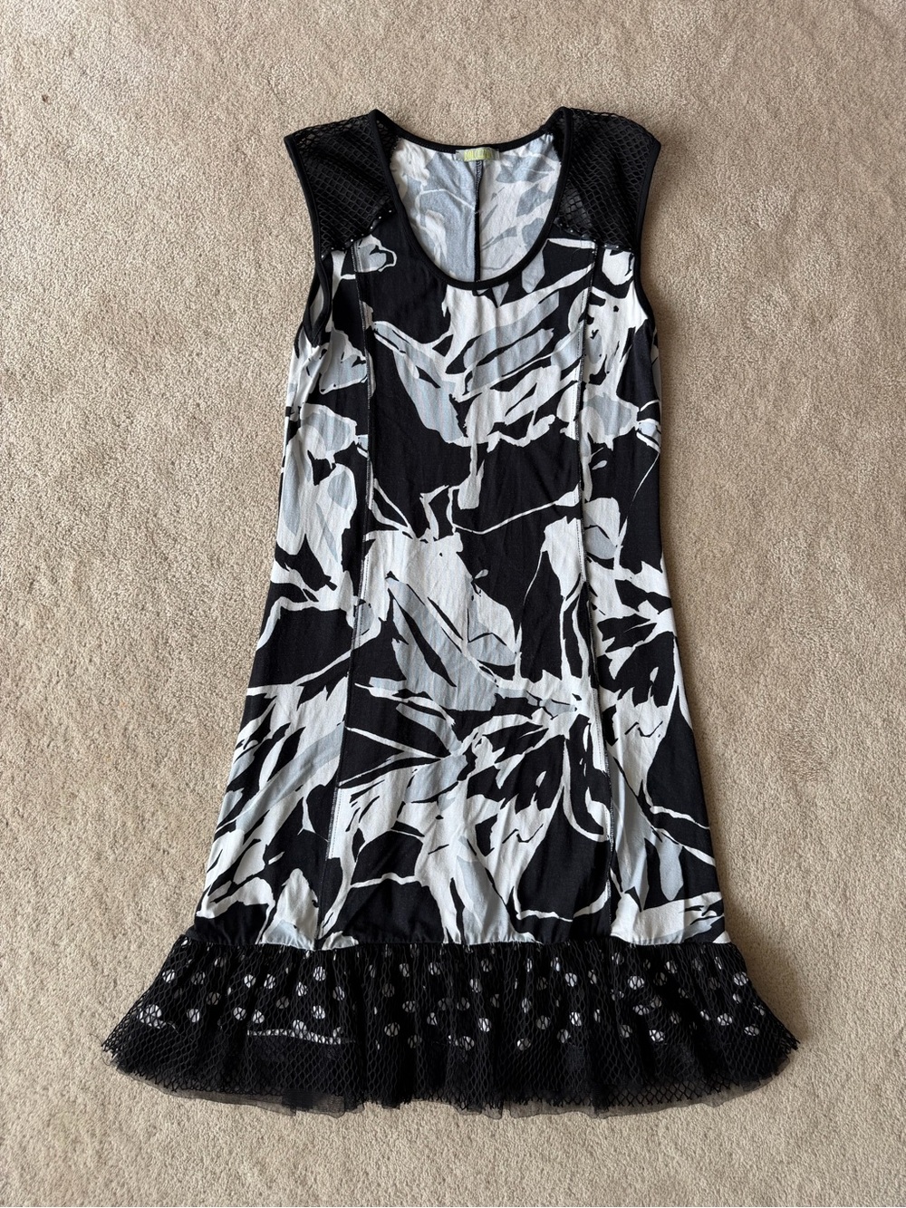 Dolcezza Gray & Black & White Abstract Print Dress